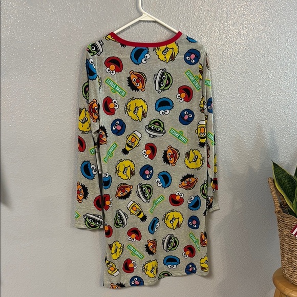 Sesame Street Pajamas NWT Size: Small - Picture 10 of 14